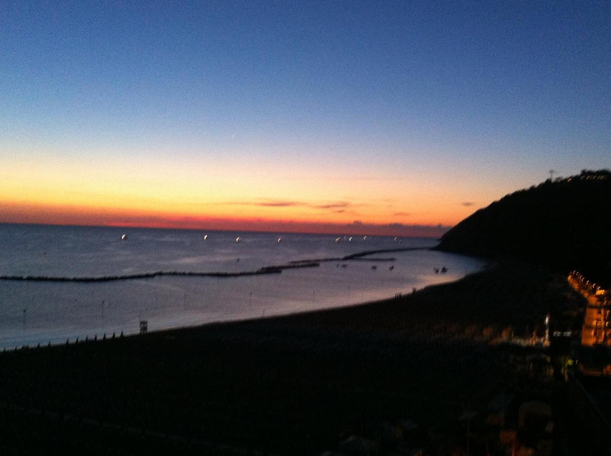 Strand Hotel Gabicce Mare Cameră foto