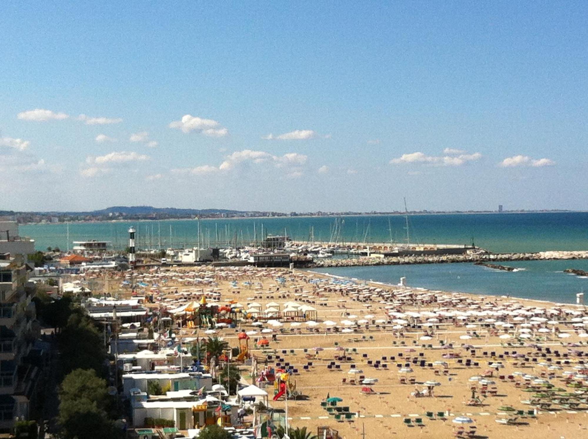 Strand Hotel Gabicce Mare Cameră foto