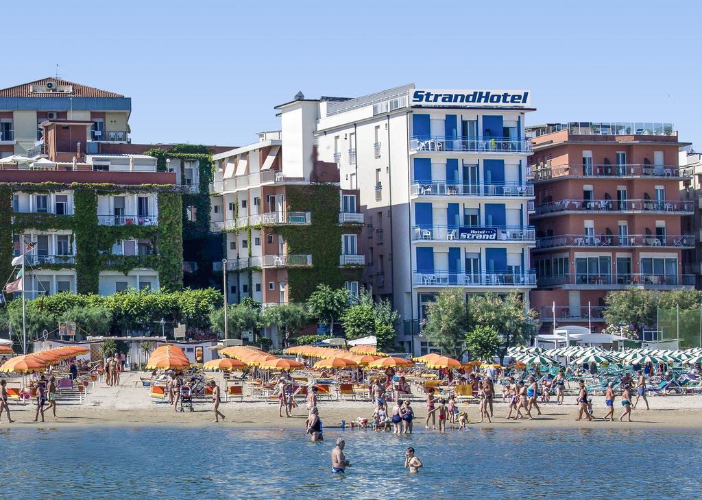 Strand Hotel Gabicce Mare Exterior foto