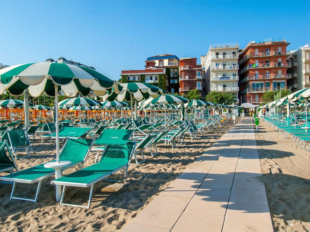 Strand Hotel Gabicce Mare Exterior foto